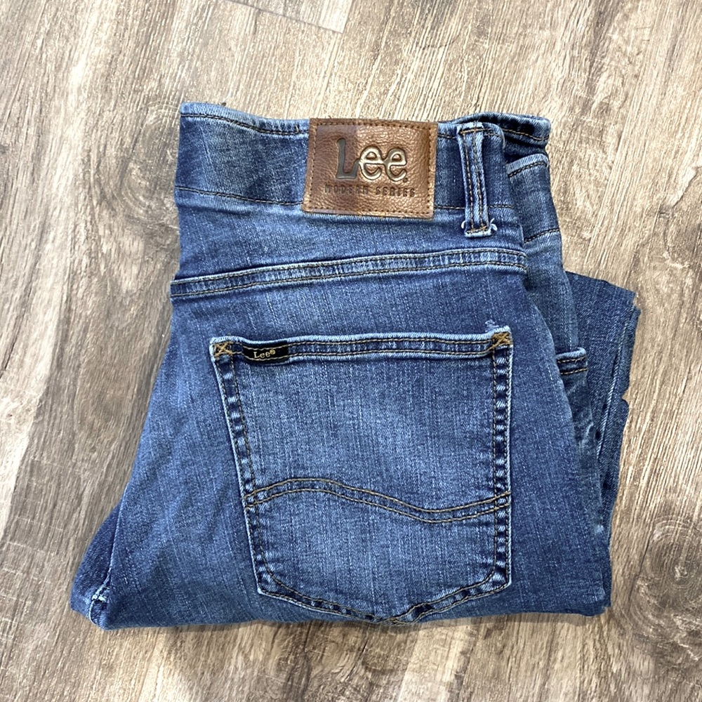 Lee Men's extreme motion 32X30 Pre-owned